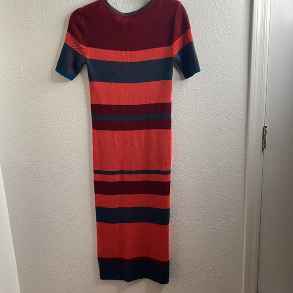 ASOS Beautiful and Comfortable striped sweater dress - Picture 3 of 10